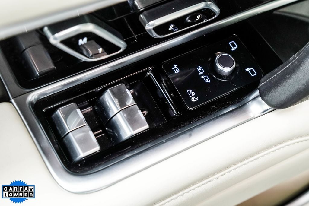 2023 Land Rover Range Rover SE LWB