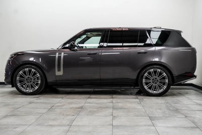 2023 Land Rover Range Rover SE LWB