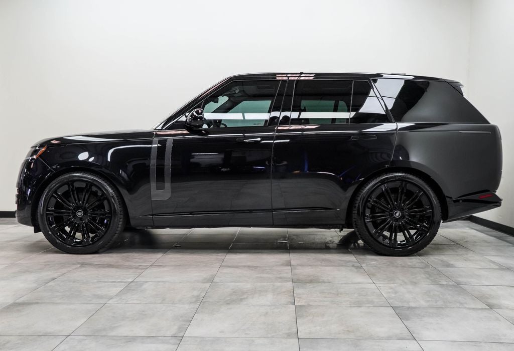 2023 Land Rover Range Rover First Edition