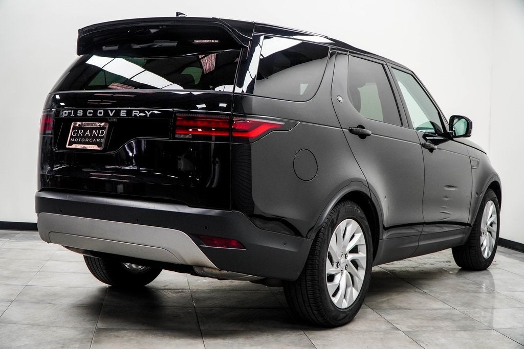 2025 Land Rover Discovery S