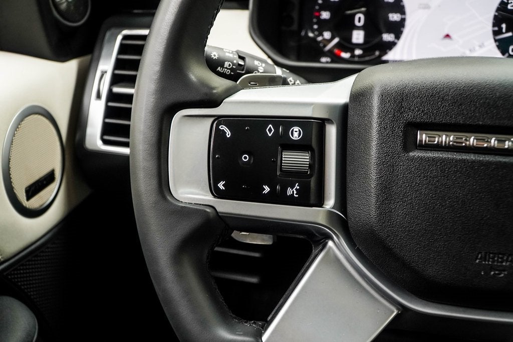 2025 Land Rover Discovery S