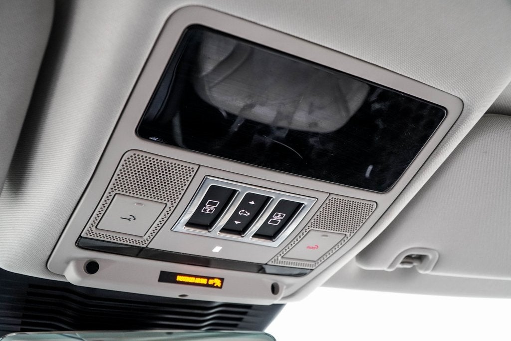 2025 Land Rover Discovery S