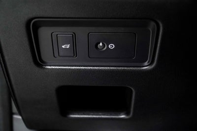 2025 Land Rover Discovery S