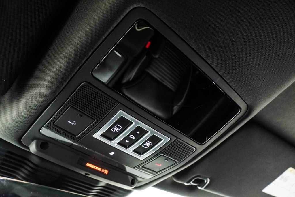 2022 Land Rover Discovery HSE R-Dynamic