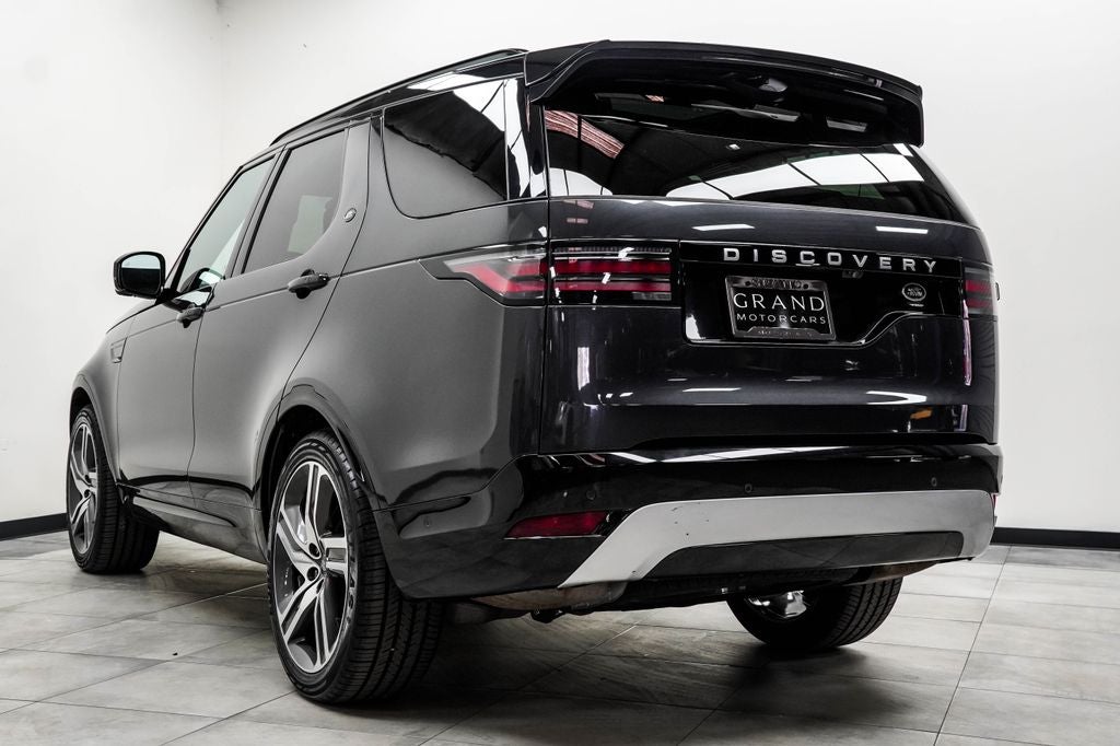 2023 Land Rover Discovery Metropolitan Edition