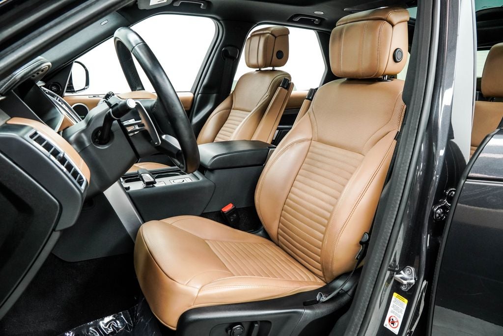 2023 Land Rover Discovery Metropolitan Edition