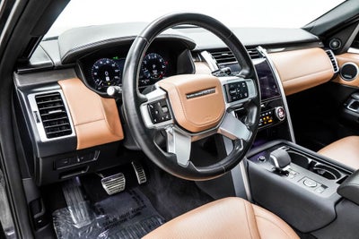 2023 Land Rover Discovery Metropolitan Edition