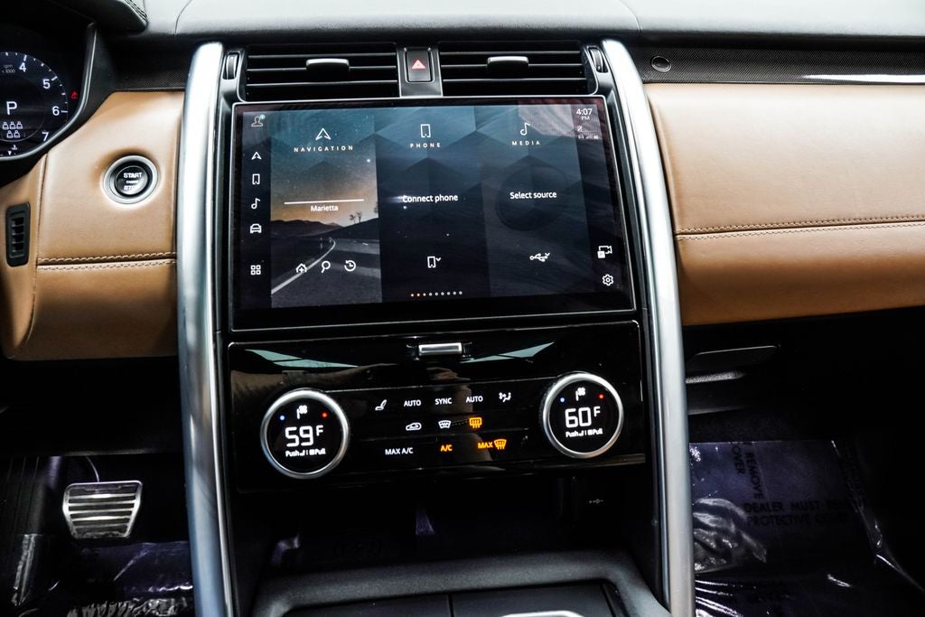 2023 Land Rover Discovery Metropolitan Edition