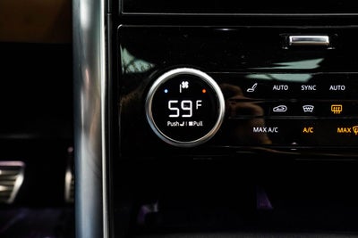 2023 Land Rover Discovery Metropolitan Edition