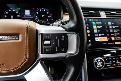 2023 Land Rover Discovery Metropolitan Edition