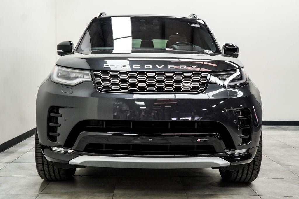 2023 Land Rover Discovery Metropolitan Edition
