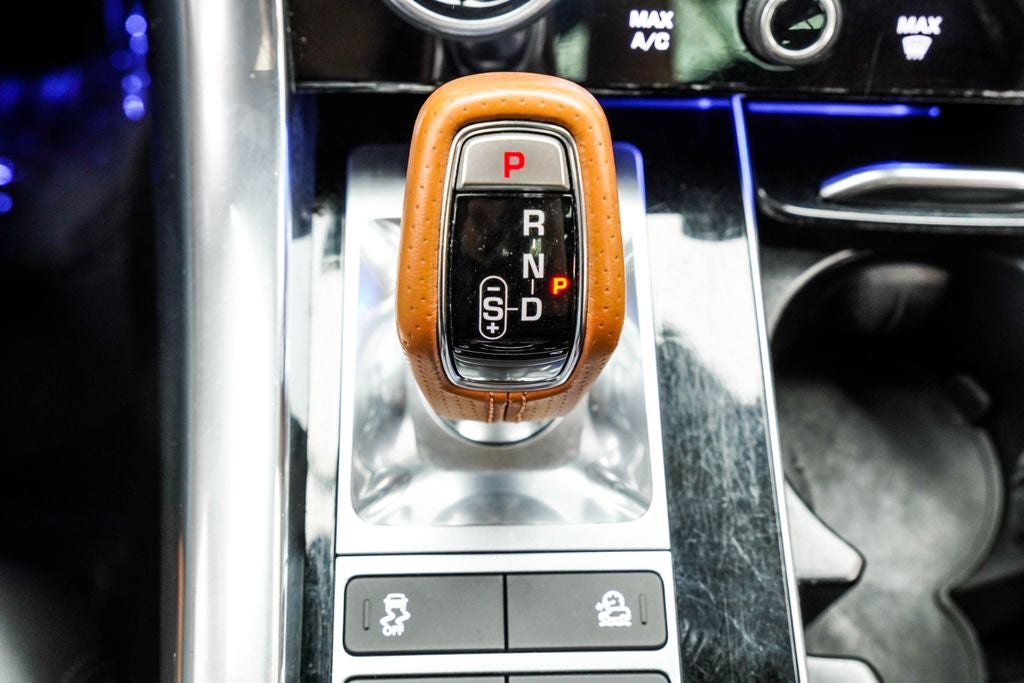 2020 Land Rover Range Rover Sport SVR