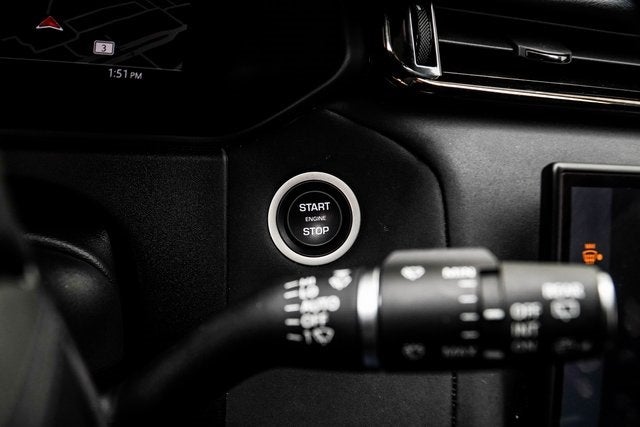 2025 Land Rover Range Rover Velar Dynamic SE