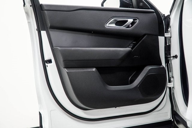 2025 Land Rover Range Rover Velar Dynamic SE