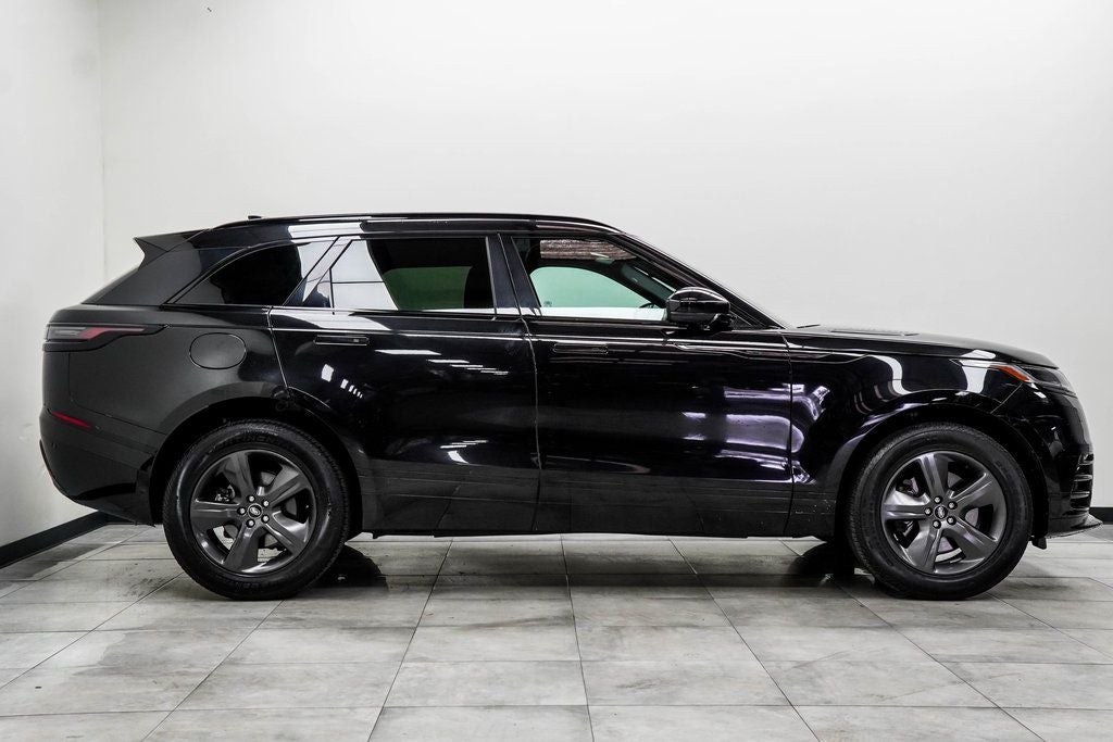 2025 Land Rover Range Rover Velar Dynamic SE