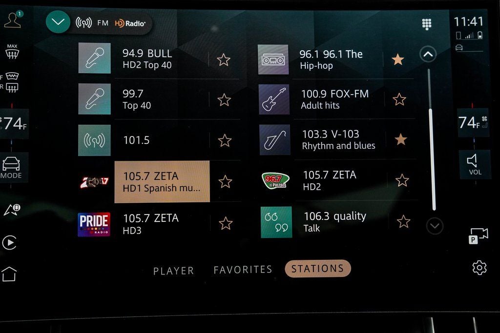 2025 Land Rover Range Rover Velar Dynamic SE