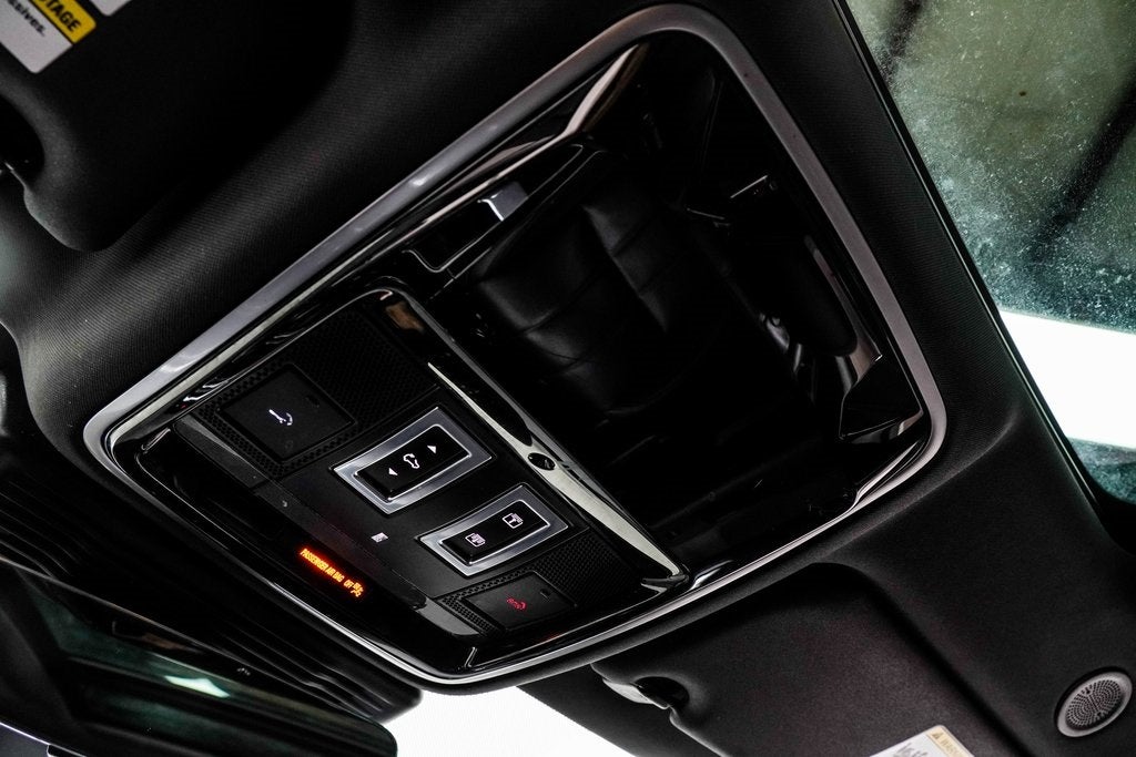 2023 Land Rover Range Rover Velar R-Dynamic S MHEV