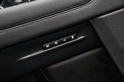 2023 Land Rover Range Rover Evoque R-Dynamic SE