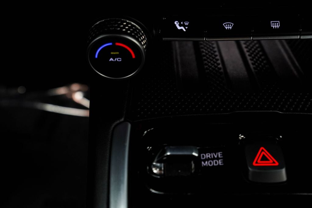 2024 Lotus Emira V6