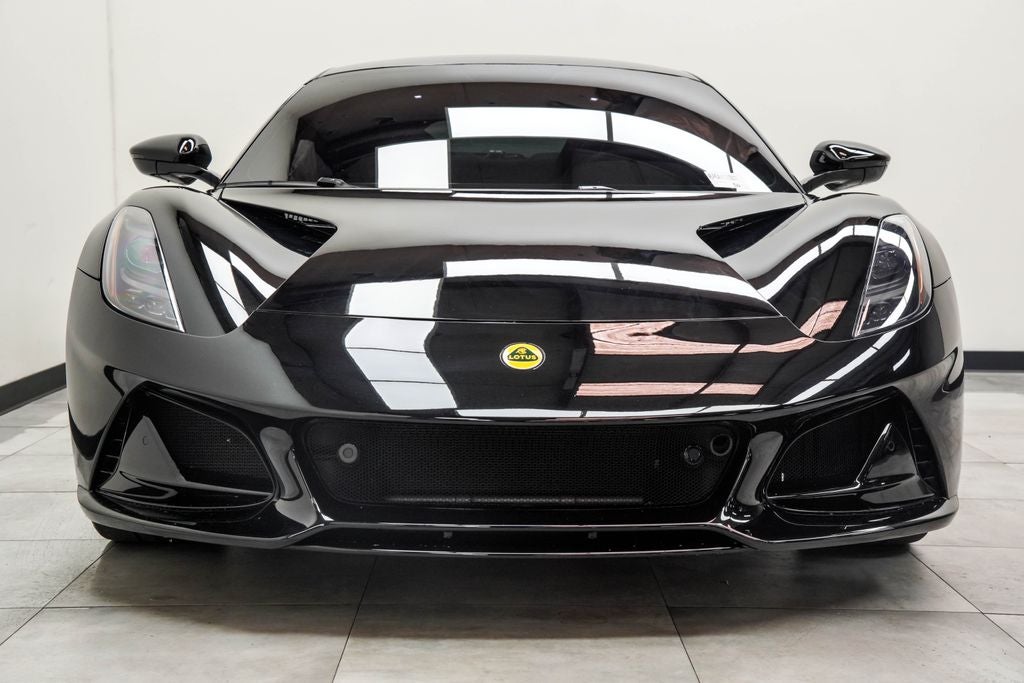 2024 Lotus Emira V6
