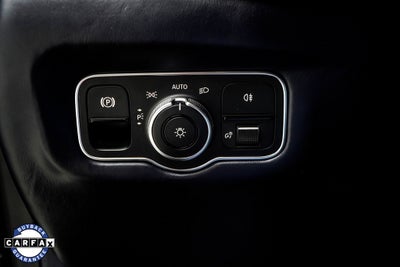 2020 Aston Martin Vantage Base