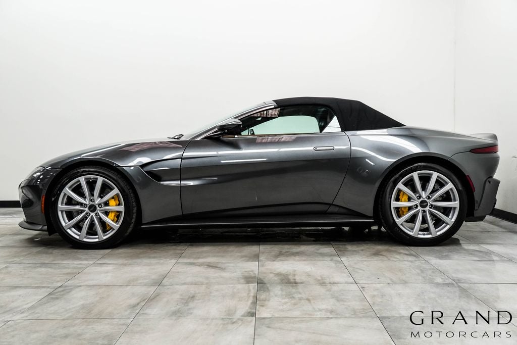 2021 Aston Martin Vantage Base