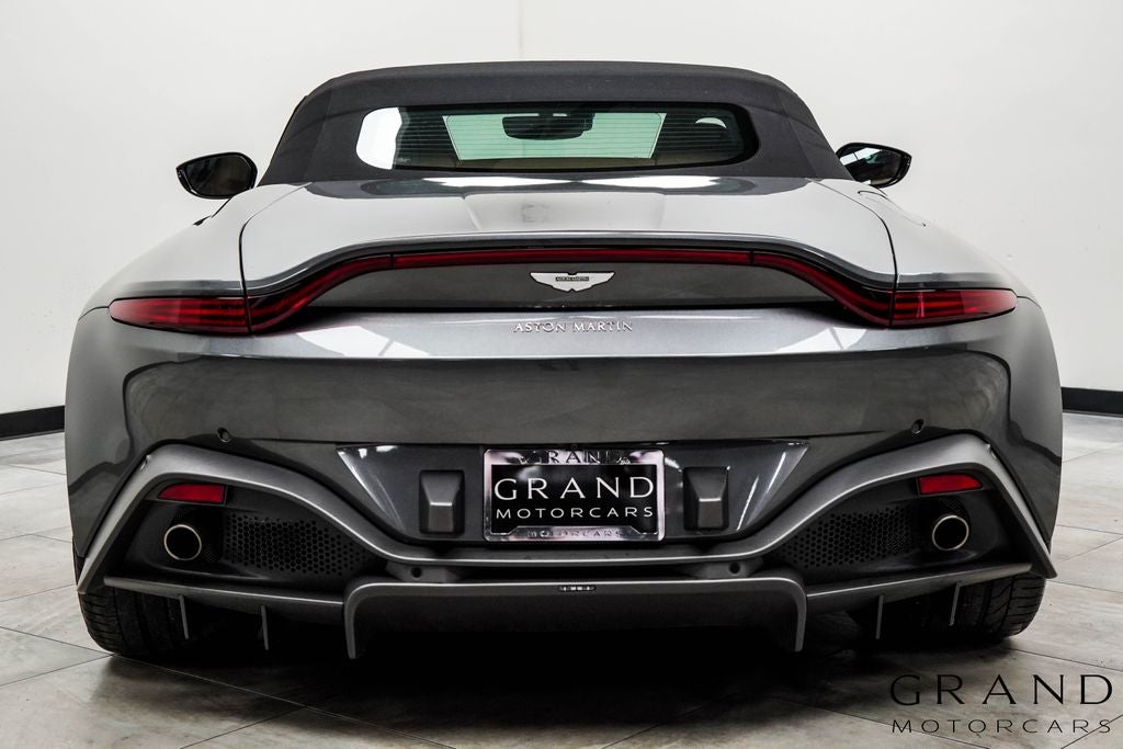 2021 Aston Martin Vantage Base