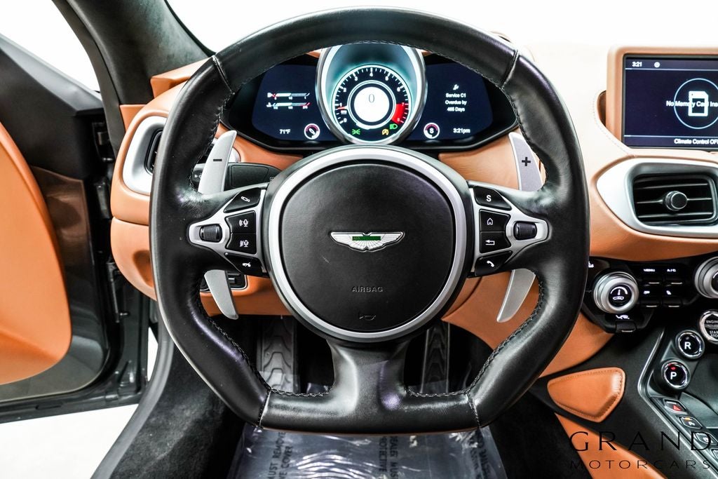 2021 Aston Martin Vantage Base