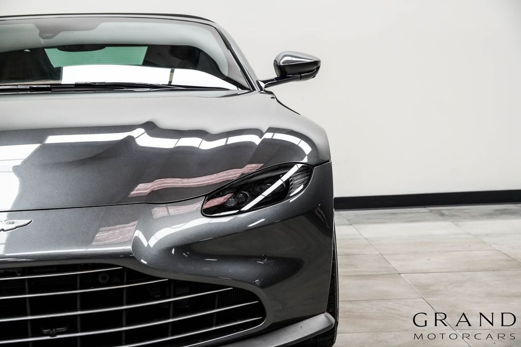 2021 Aston Martin Vantage Base