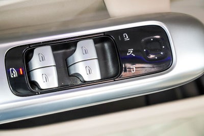 2025 Mercedes-Benz C-Class C 300 4MATIC®