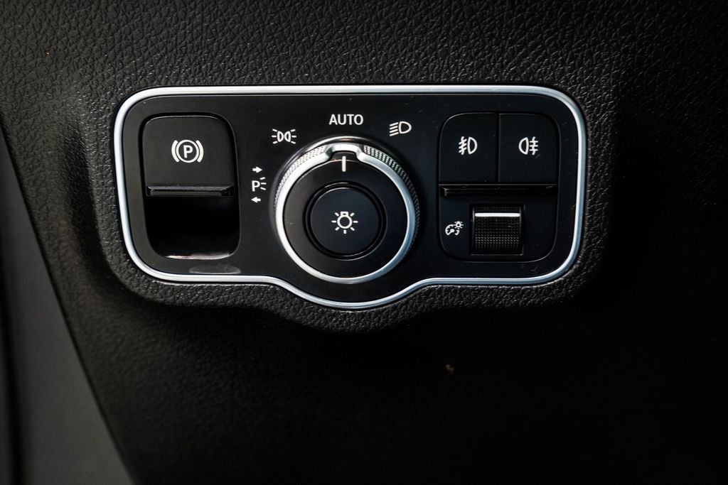 2020 Mercedes-Benz GLB GLB 250