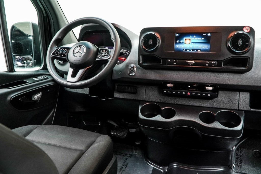 2024 Mercedes-Benz Sprinter 2500 Passenger 144 WB