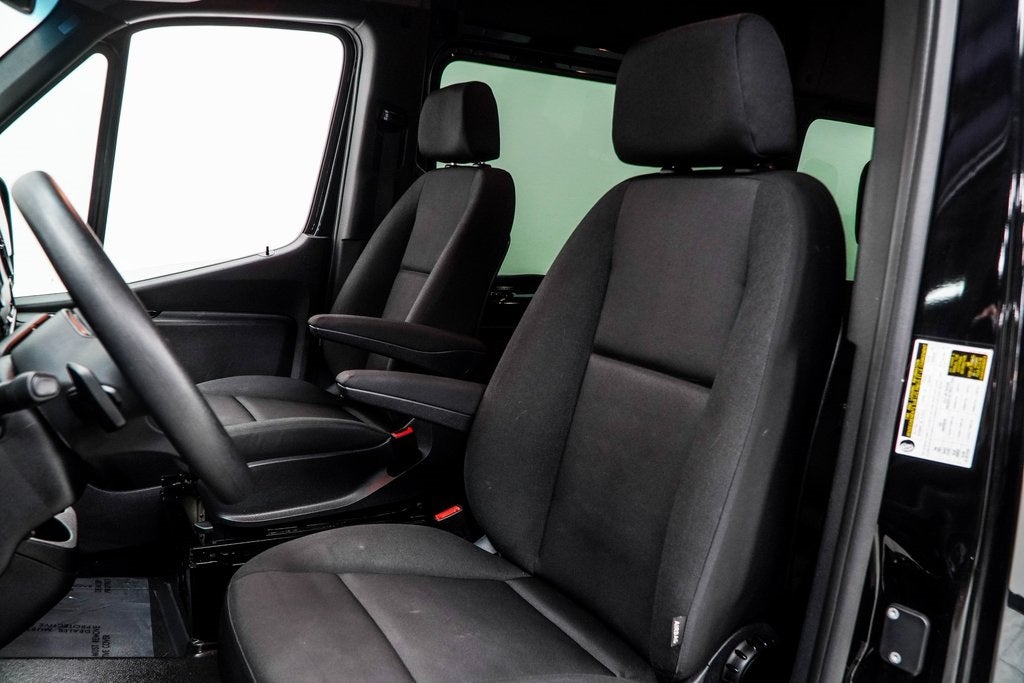 2024 Mercedes-Benz Sprinter 2500 Passenger 144 WB