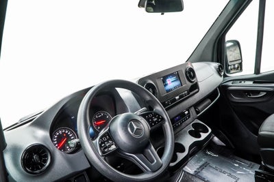 2024 Mercedes-Benz Sprinter 2500 Passenger 144 WB