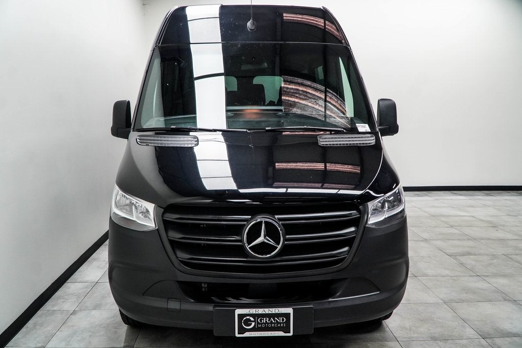 2024 Mercedes-Benz Sprinter 2500 Passenger 144 WB