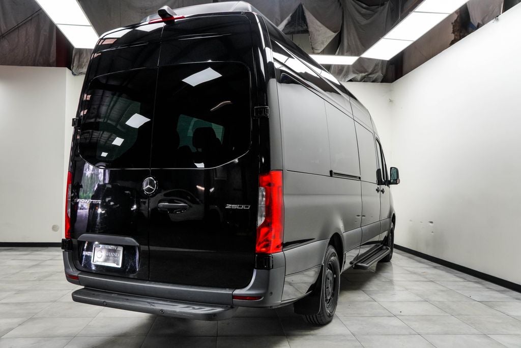2023 Mercedes-Benz Sprinter 2500 Passenger 170 WB High Roof