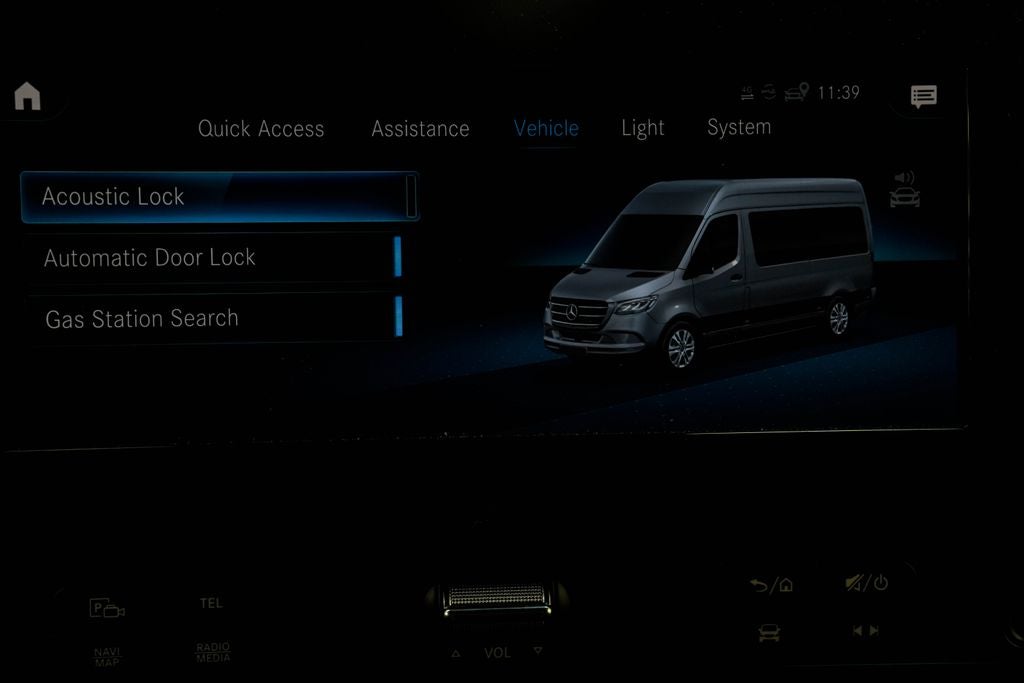 2023 Mercedes-Benz Sprinter 2500 Passenger 170 WB High Roof