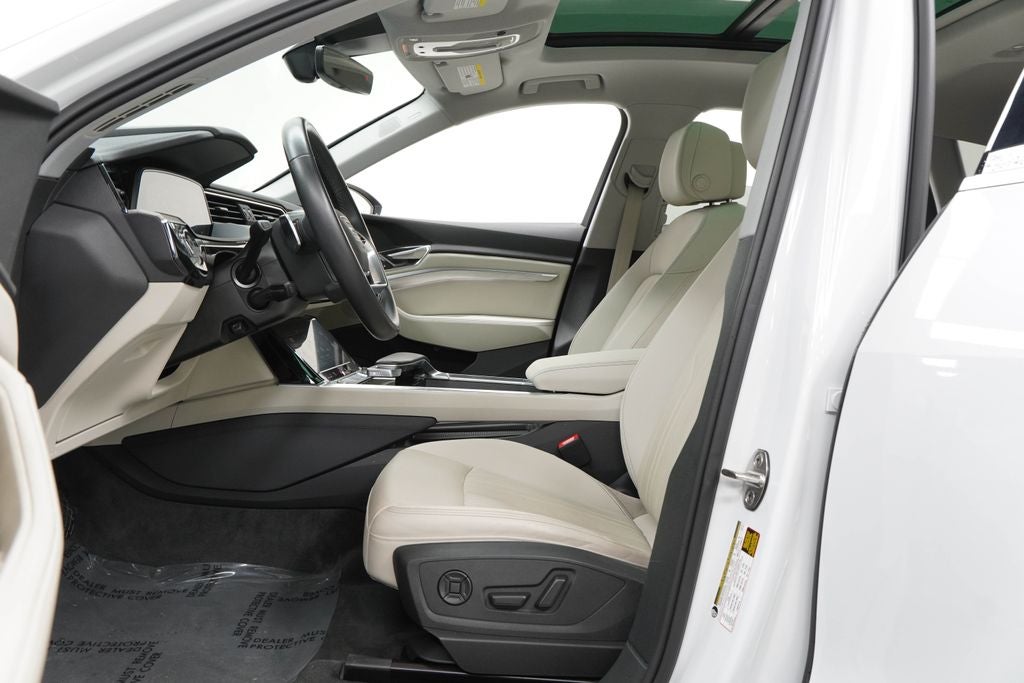 2024 Audi Q8 e-tron Premium Plus quattro