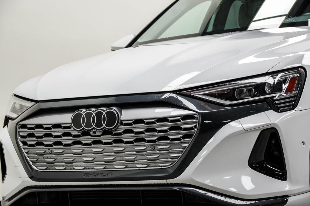 2024 Audi Q8 e-tron Premium Plus quattro