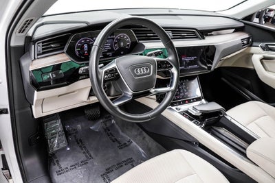 2024 Audi Q8 e-tron Premium Plus quattro