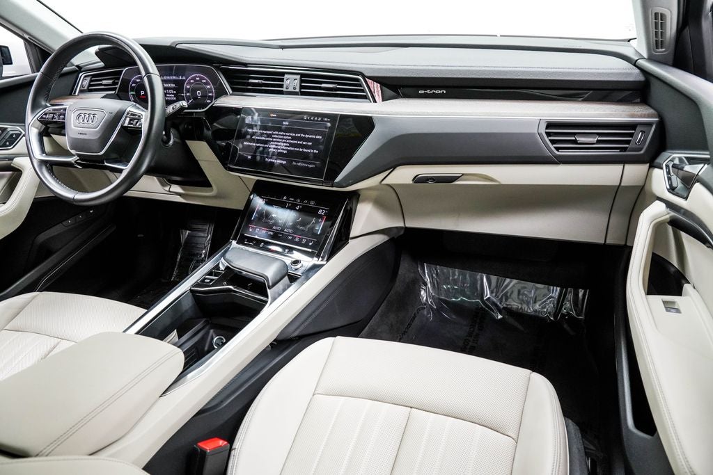 2024 Audi Q8 e-tron Premium Plus quattro