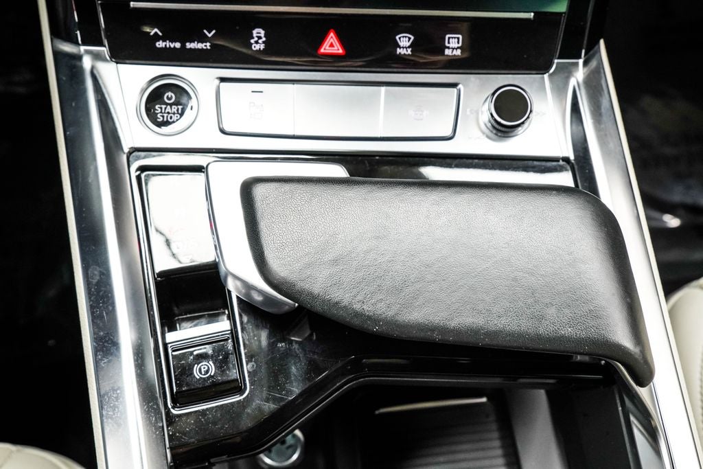 2024 Audi Q8 e-tron Premium Plus quattro