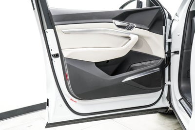 2024 Audi Q8 e-tron Premium Plus quattro