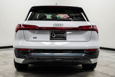 2024 Audi Q8 e-tron Premium Plus quattro