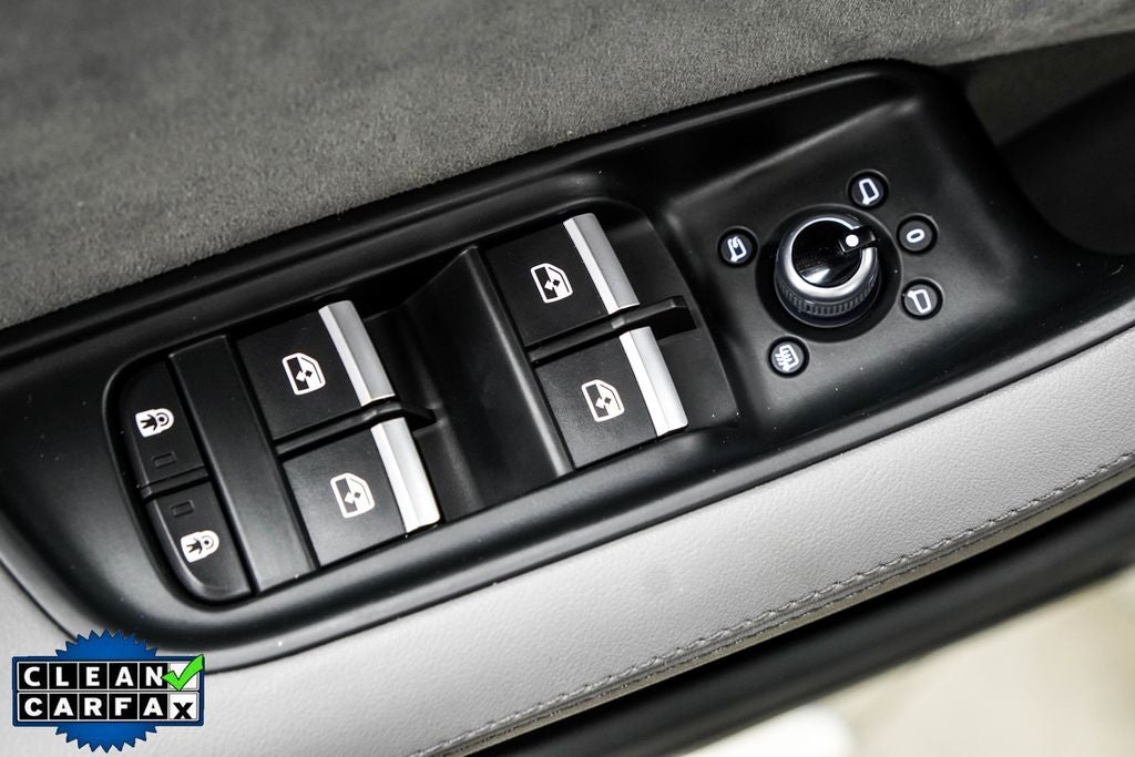 2025 Audi SQ7 Premium Plus quattro