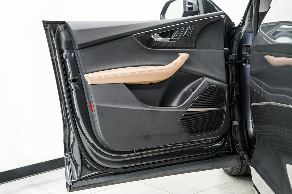 2024 Audi Q8 55 Prestige quattro