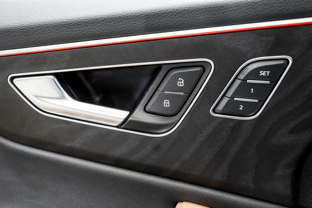 2024 Audi Q8 55 Prestige quattro