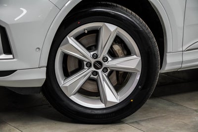 2024 Audi Q7 45 Premium Plus quattro
