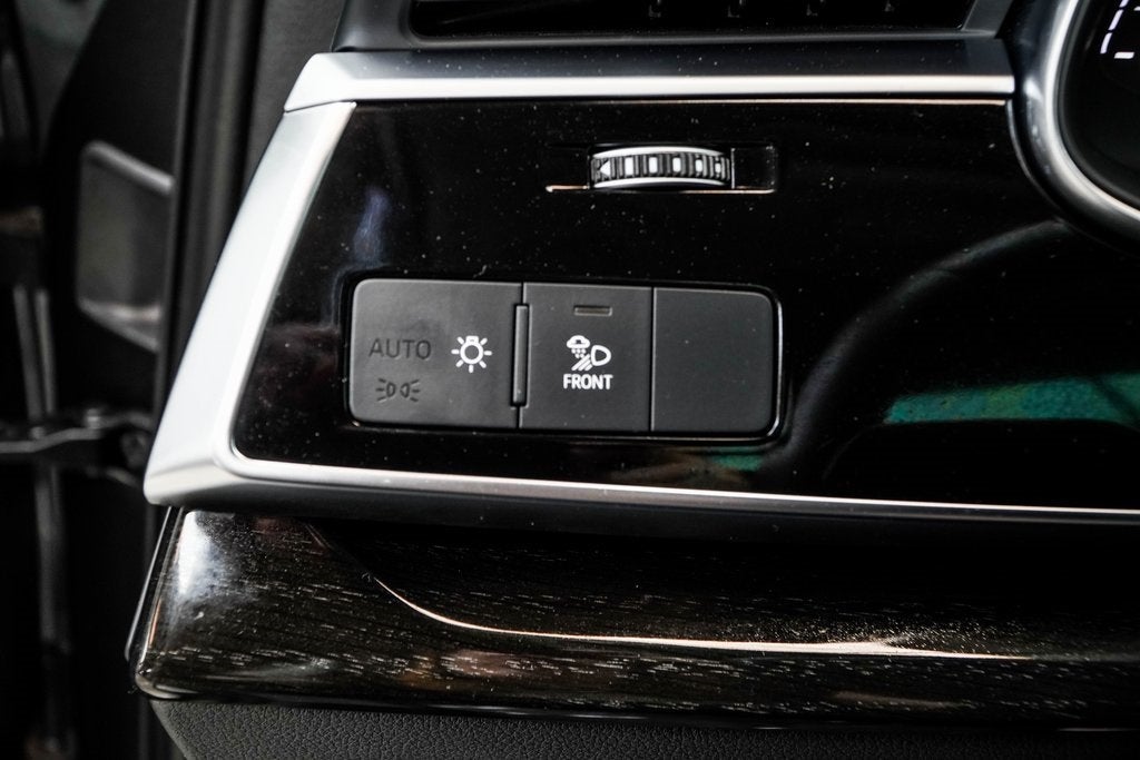 2024 Audi Q7 45 Premium Plus quattro