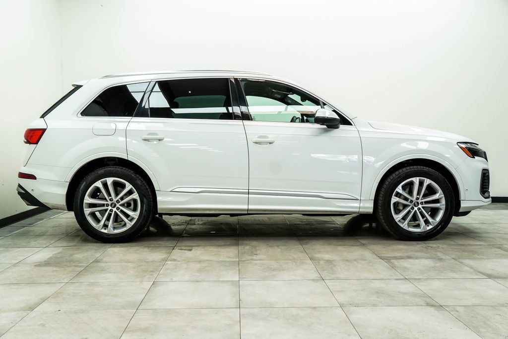 2025 Audi Q7 55 Premium Plus quattro